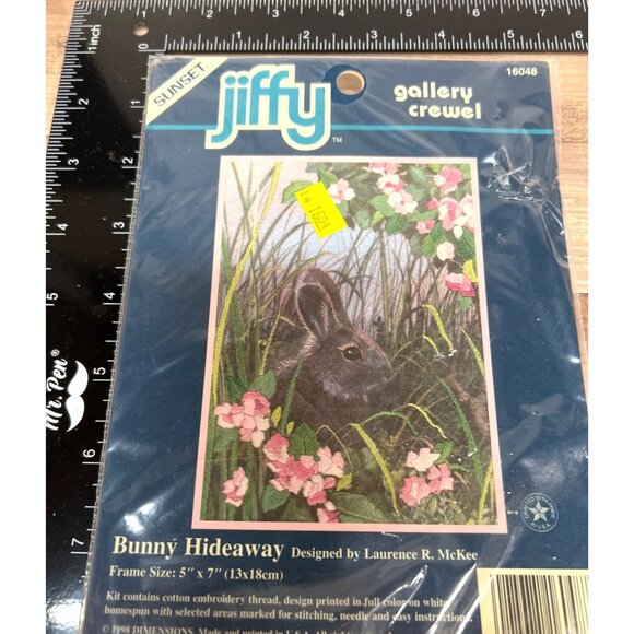 Sunset Jiffy Gallery Crewel Kit "Bunny Hideaway" 5" x 7" Embroidery - Picture 2 of 4